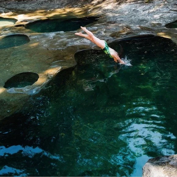 Forever 21 Tropical Green Plunge Neckline One Piece Swimsuit - Size Medium - Picture 5 of 5